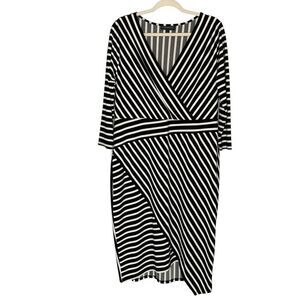 Lane Bryant black and white striped faux wrap asymmetric dress. Size 14/16‎